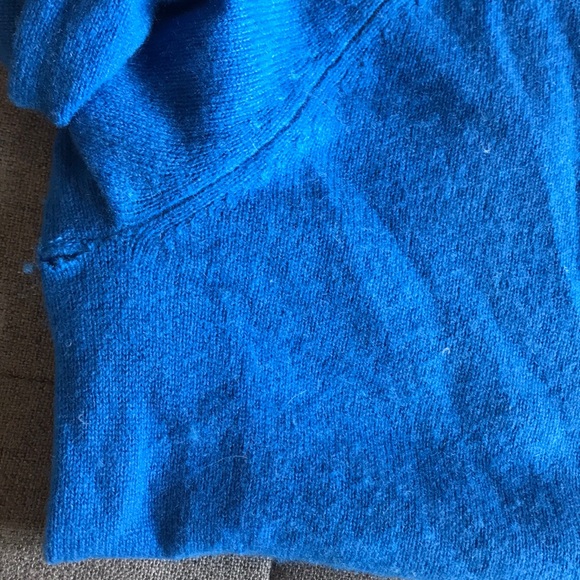 Equipment cashmere sweater, size small - Picture 3 of 5
